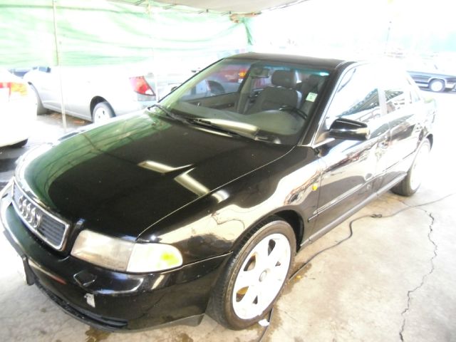 1998 AUDI A4 black 149762 miles VIN WAUDD28D7WA129112 
