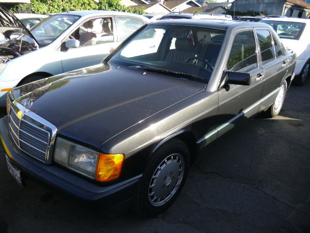 1993 MERCEDES-BENZ 190 E 23 gray abs brakesair conditioningalloy wheelsanti-brake system 4-wh