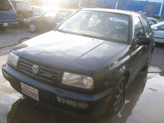 1998 VOLKSWAGEN JETTA GLX VR6, ...