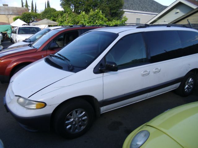 1999 DODGE GRAND CARAVAN SE white abs brakesair conditioningamfm radioanti-brake system 4-whe