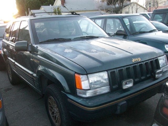 1993 JEEP GRAND CHEROKEE LIMITED, green, 4 door, 4 wheel drive, automatic ...