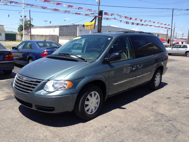 2007 Chrysler Town & Country