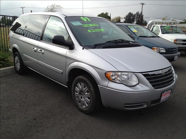 2007 Chrysler Town and Country for sale