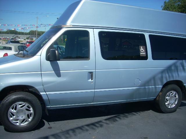 1999 Ford Econoline