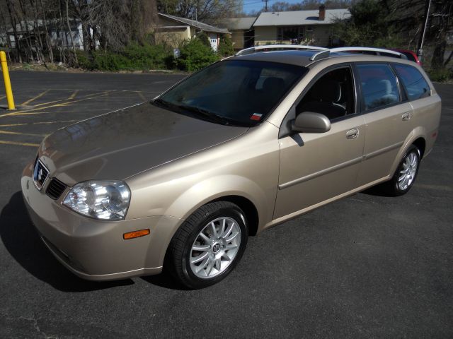 2005 Suzuki Forenza for sale