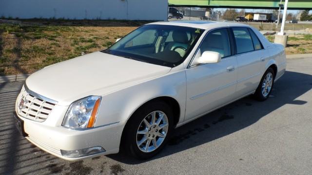 2011 Cadillac DTS for sale