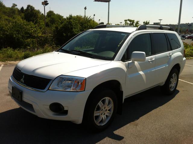 2011 Mitsubishi Endeavor for sale