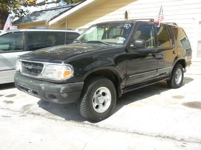2000 Ford Explorer for sale