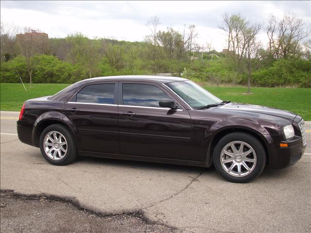 2005 Chrysler 300 for sale