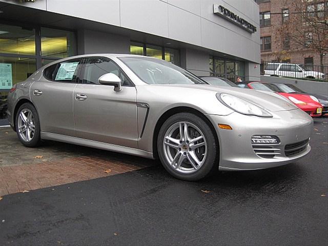 2012 Porsche Panamera for sale