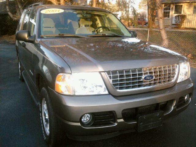 2004 Ford Explorer for sale