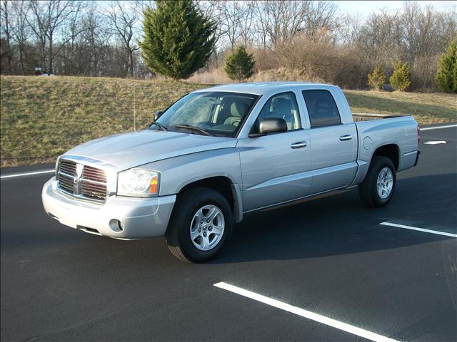 2005 Dodge Dakota
