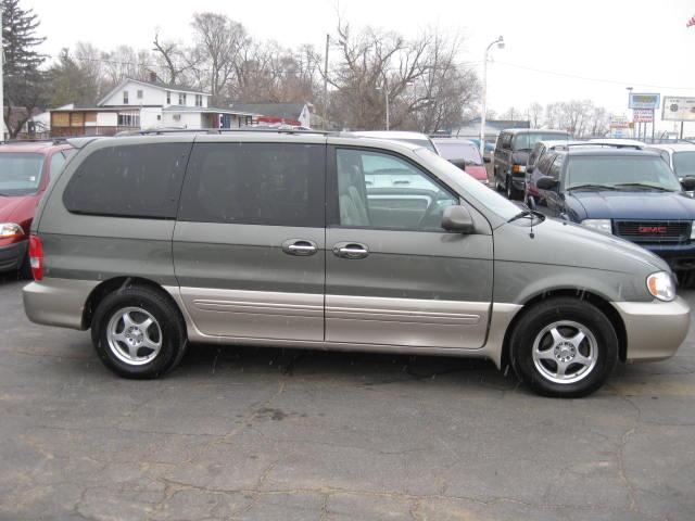 2005 Kia Sedona for sale