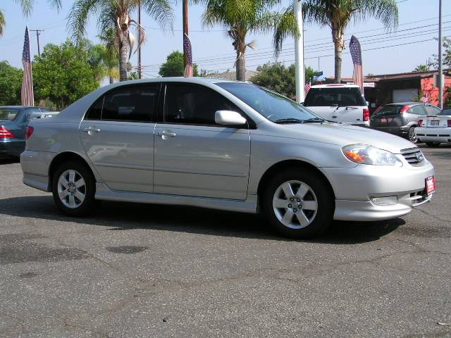 2003 Toyota Corolla