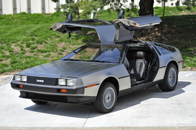 1982 DeLorean DMC-12