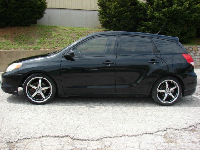 2004 Toyota Matrix