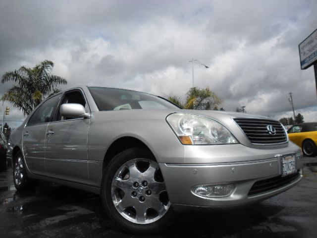 2003 LEXUS LS 430 silver clean carfax certifiedno accident navigationlo