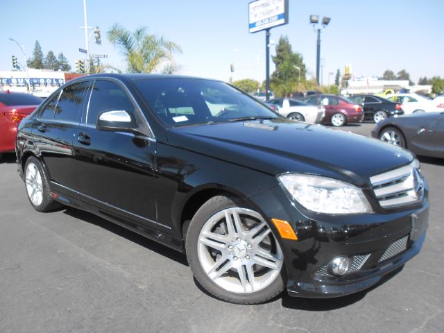 2009 MERCEDES-BENZ C-CLASS C350 black cleancarfax certified one owner  nav