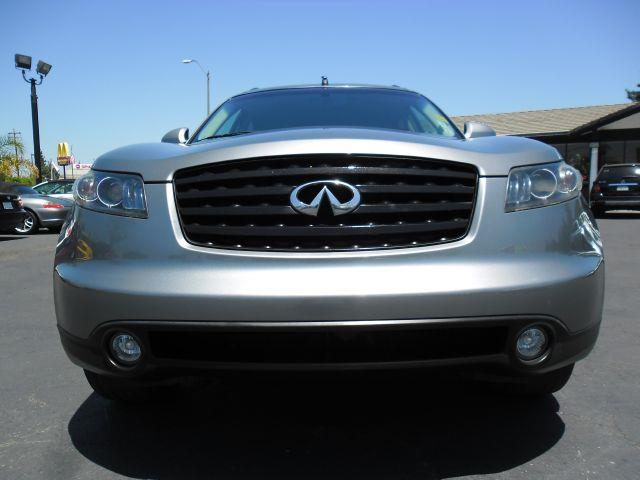 2005 INFINITI FX35