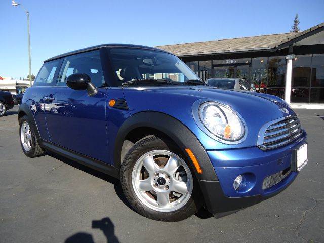 2008 MINI COOPER BASE laser blue clean car fax leather seating up-graded alloy wheels 