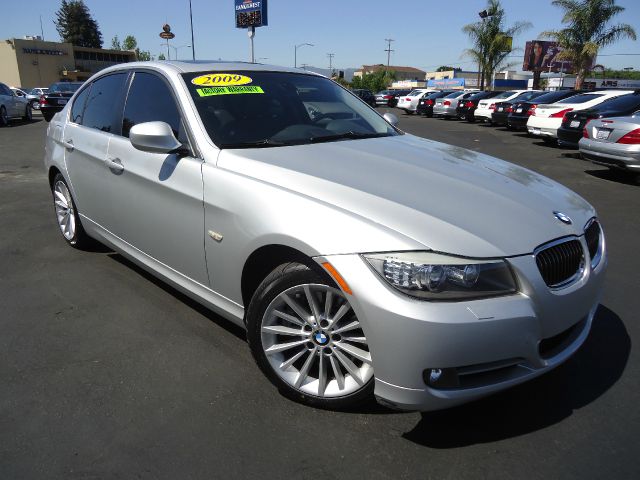 2009 BMW 3 SERIES 335I silver one ownerfull factory  warranty includeing  maintance clean carfax