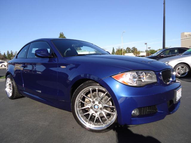 2010 BMW 1 SERIES 128I COUPE blue another extra clean bmw with sport pkg and beutiful upgraded whe