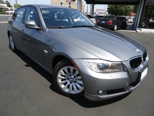2009 BMW 3 SERIES 328XI gray 4wdawdabs brakesair conditioningalloy wheelsamfm radioanti-bra