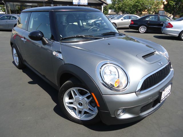 2008 MINI COOPER S grey clean car fax california car very low miles pano roof leather 16l l4 dohc