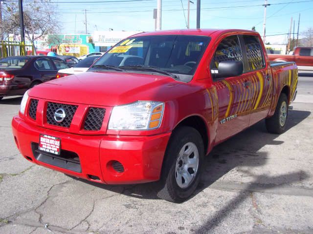 2006 NISSAN TITAN LE, red, phones ...