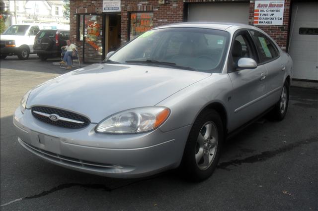 2000 Ford Taurus for sale