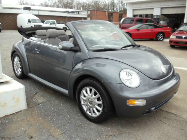 2004 Volkswagen New Beetle