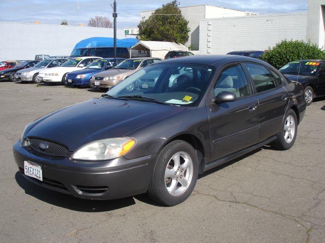2004 Ford Taurus for sale