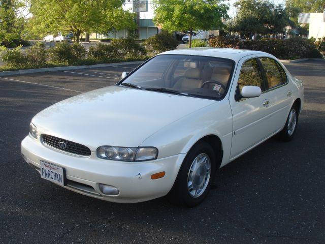 1997 Infiniti J30 for sale