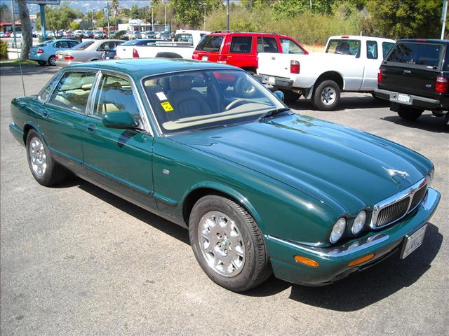 2001 Jaguar XJ8 for sale