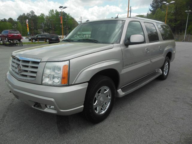2004 Cadillac Escalade ESV