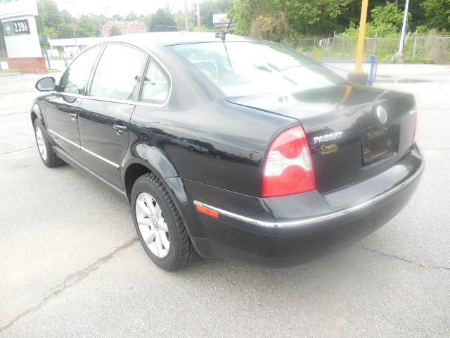2004 Volkswagen Passat