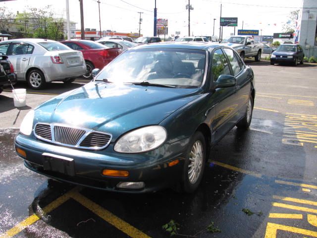 1999 Daewoo Leganza for sale