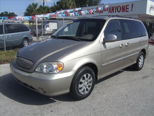 2005 Kia Sedona