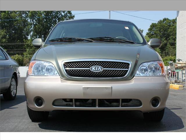 2005 Kia Sedona for sale