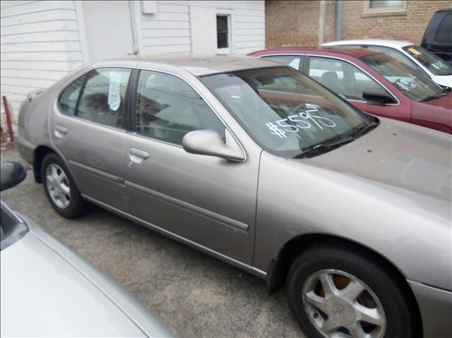 1999 Nissan Altima for sale