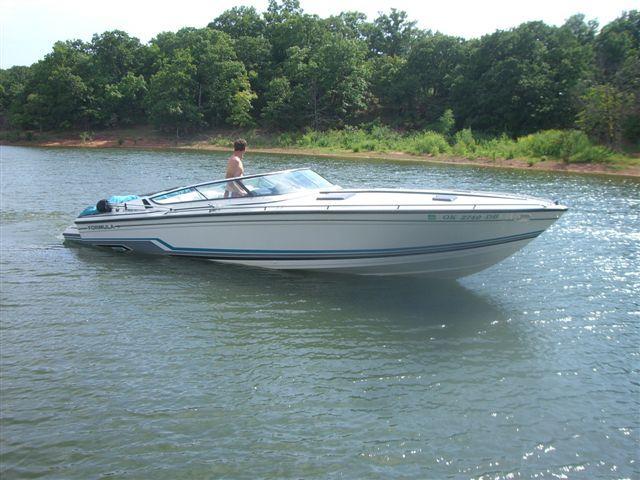 1989 FORMULA 272 SR-1 for sale