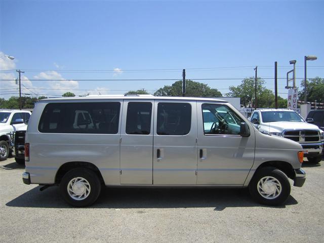 2003 Ford Econoline Wagon for sale