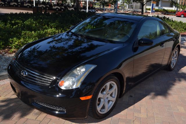 2003 INFINITI G35 COUPE WITH LEATHER black we have financing available for all yours financial nee