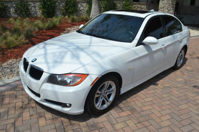 2008 BMW 3 SERIES 328I white we have financing available for all yours financial needs  you just 