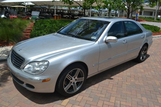 2004 MERCEDES-BENZ S-CLASS S500 silver we have financing available for all yours financial needs 