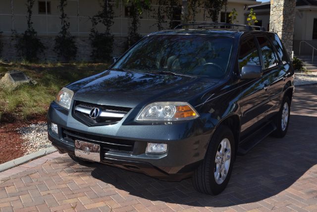 2005 ACURA MDX TOURING W/NAV.SYS.-RES, silver, this is the spacious acura mdx that ...
