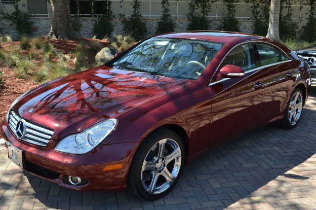 2006 MERCEDES-BENZ CLS-CLASS CLS500 4-DOOR COUPE burgundy we have financing available for all your