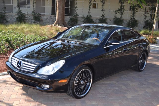 2006 MERCEDES-BENZ CLS CLASS CLS500, black, this is a very clean 2006 cls 500  4 door ...