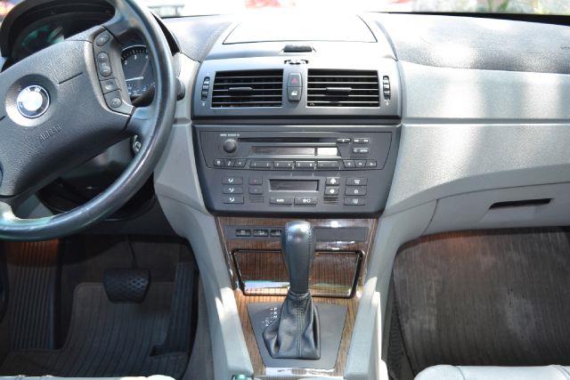http://cimages3.carsforsale.com/375046/DB87118C-E918-4108-8455-EA198BB60795_20.jpg?dt=071320121625