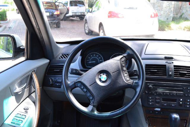 http://cimages3.carsforsale.com/375046/DB87118C-E918-4108-8455-EA198BB60795_21.jpg?dt=071320121625